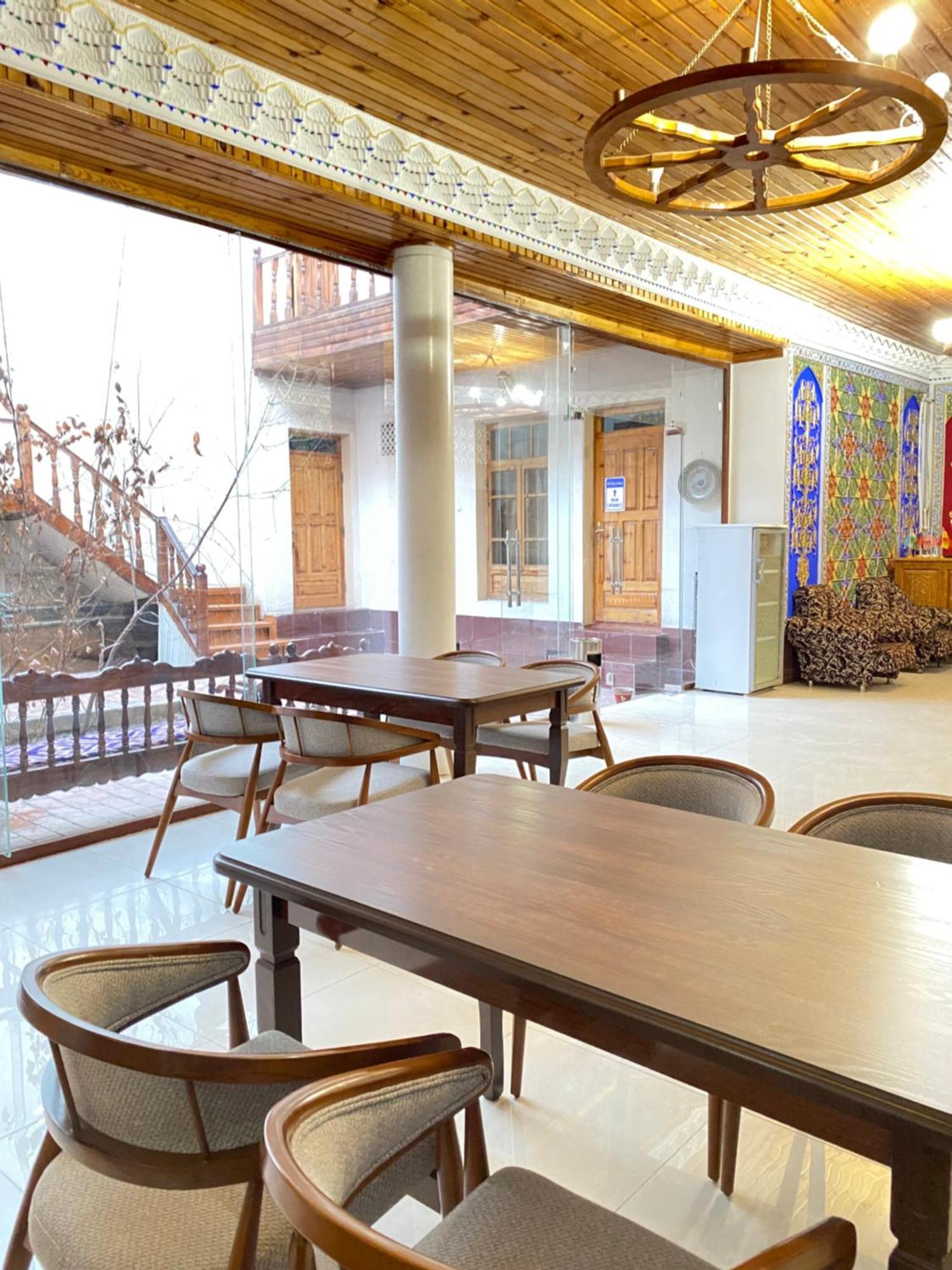 Antique Hotel In Old Town บูคารา ภายนอก รูปภาพ