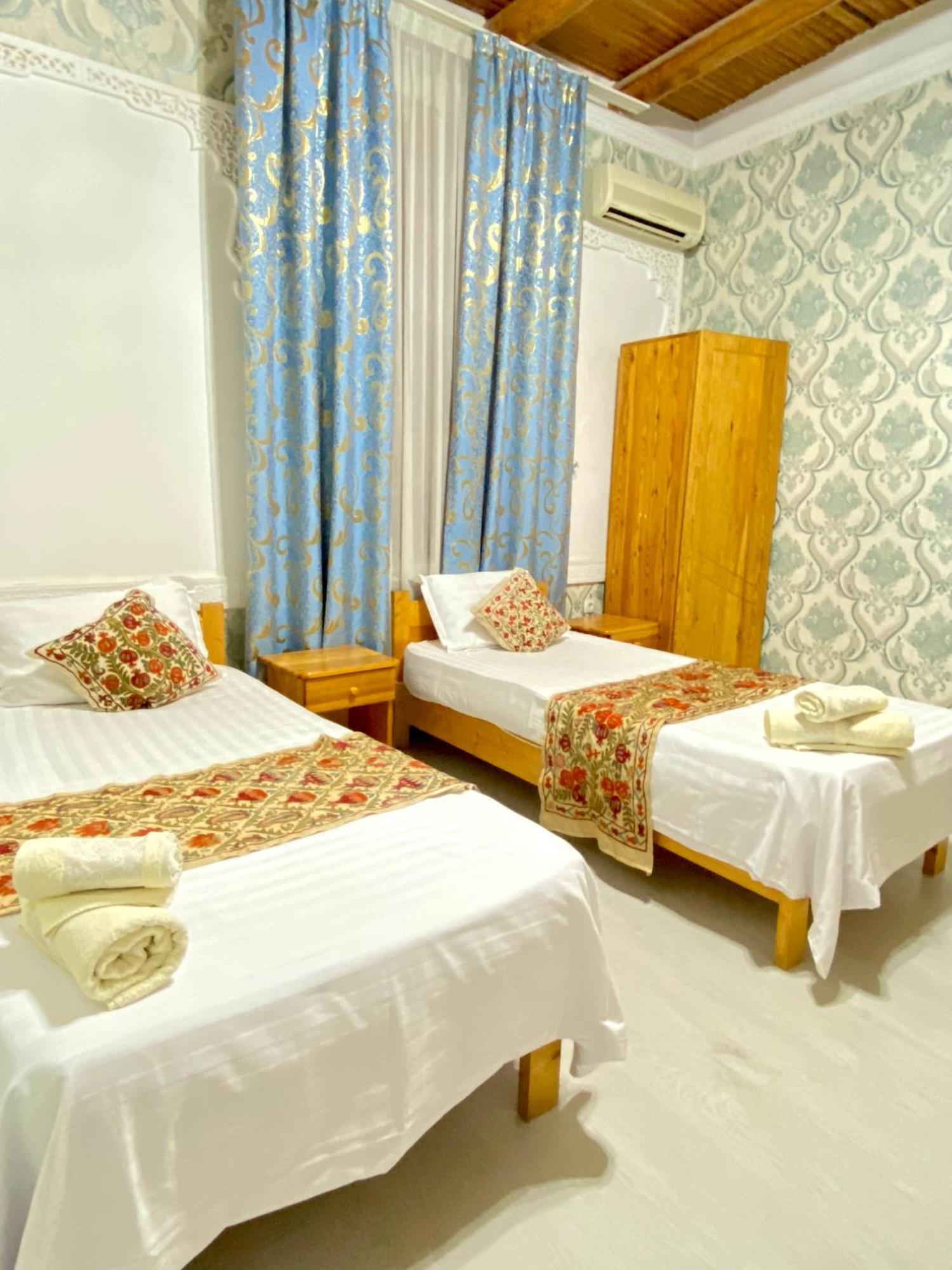 Antique Hotel In Old Town บูคารา ภายนอก รูปภาพ